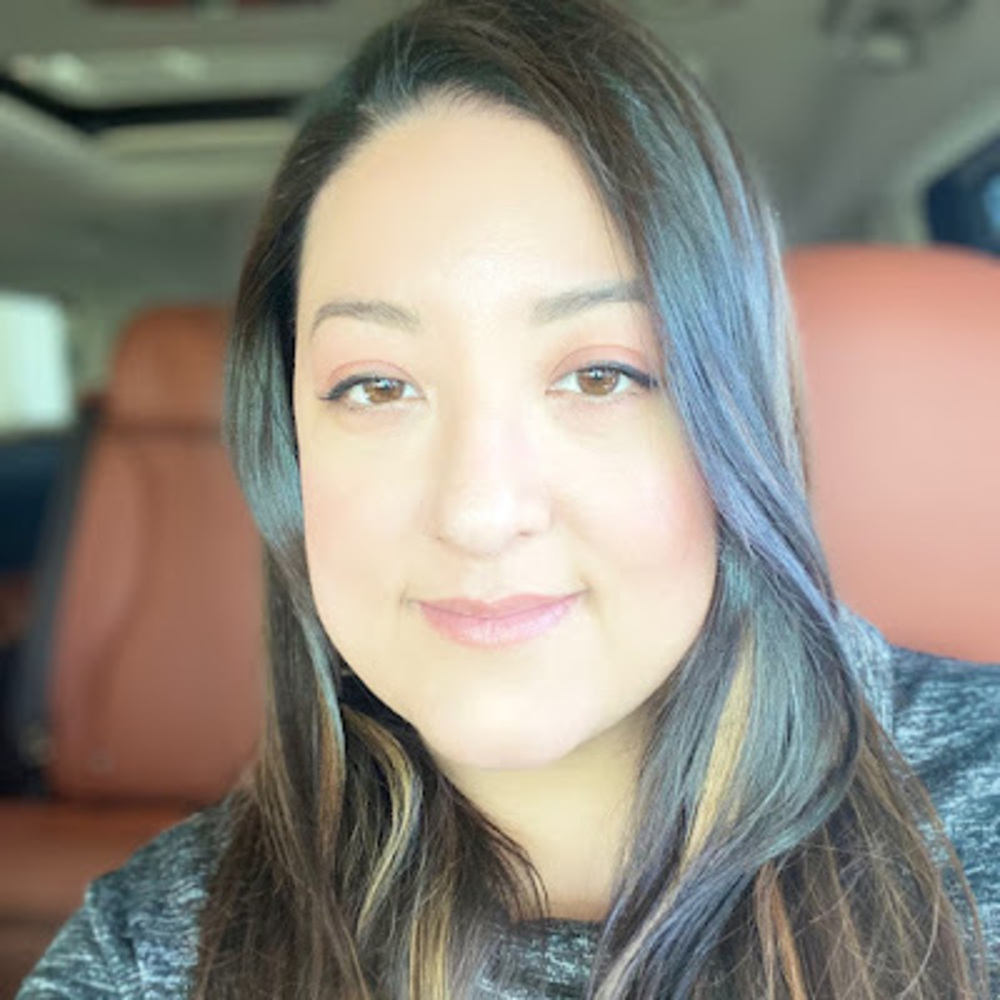 Meet your Posher, Paulina